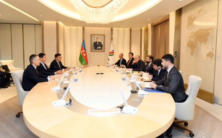 SOCAR-ın prezidenti “KazMunayGaz”ın sədri ilə görüşüb