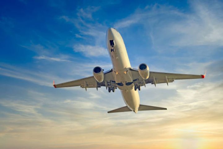 AZAL 3 xarici şəhərə bilet qiymətlərini aşağı saldı