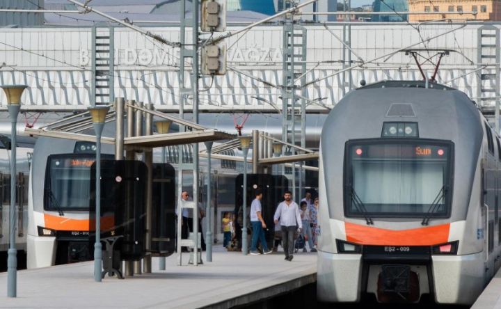 Bayram tətilində Bakı-Ağstafa-Bakı marşrutu üzrə əlavə reyslər təyin edildi