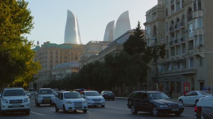 Bakının mərkəzində yollar sentyabrın 7-dən 10 gün avtomobillər üçün bağlanacaq