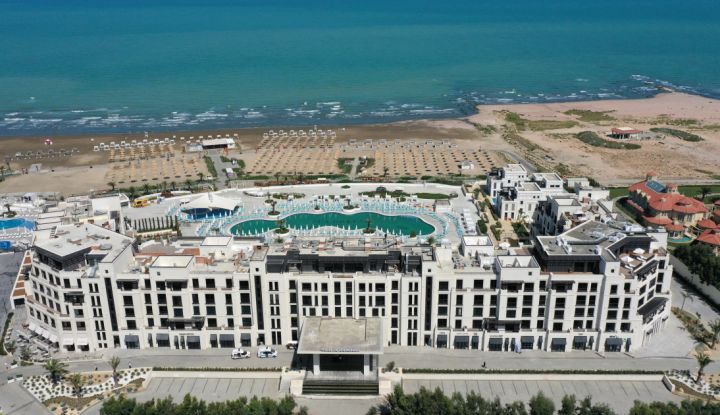 224 mənzildən 100-ü satılıb