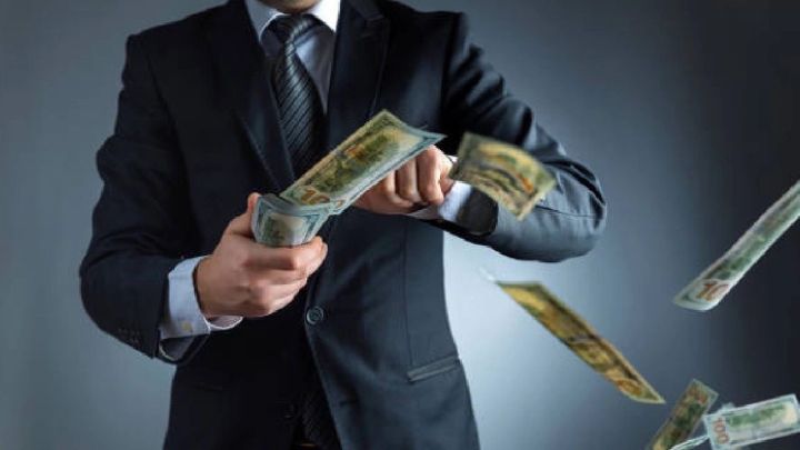 Milyarderlərin sərvəti bir ildə 17 faiz artıb - 2682 NƏFƏRİN 14 TRİLYON DOLLARI VAR