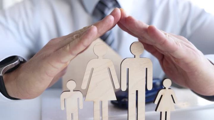 Azərbaycanın sığorta bazarı həyatın yaşam və icbari sığortaların hesabına böyüyür