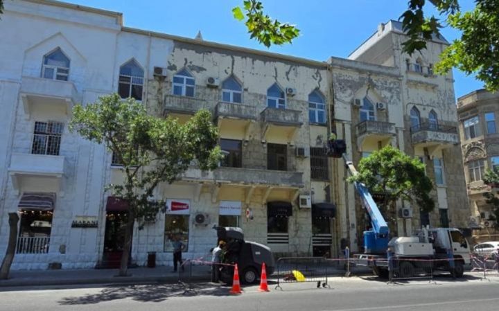 Tarixi bina fasadlarının rənglənməsilə bağlı açıqlama