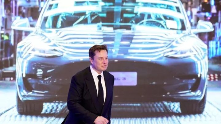 Maska məxsus Tesla-nın bazar dəyəri Trampın qələbəsi sayəsində 1 trilyon dollar həddini keçib