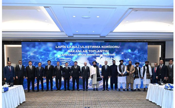 Nazir Rəşad Nəbiyev İstanbulda “Lapis Lazuli” marşrutu ilə bağlı müzakirələrdə iştirak edib