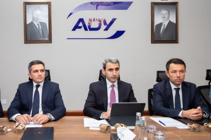 Çin Korporasiyası Azərbaycanın da iştirak etdiyi birgə müəssisəyə qoşulacaq, daşınan yük həcmi artırılacaq