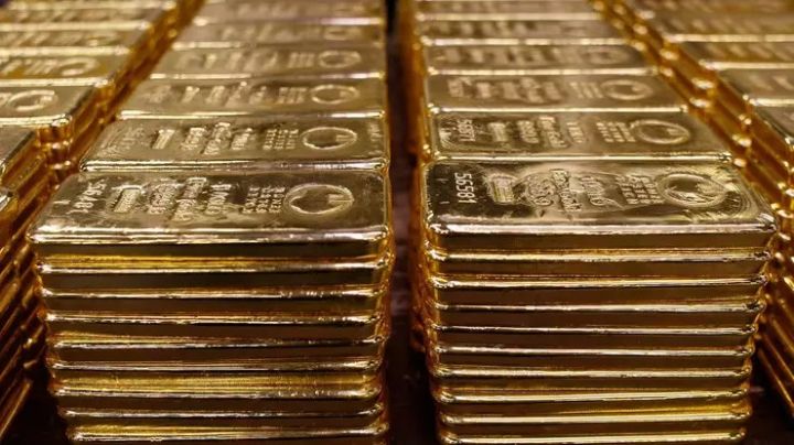 Alınan qızıllar satılır: Qiymət son 3 həftənin ən aşağı səviyyəsindədir