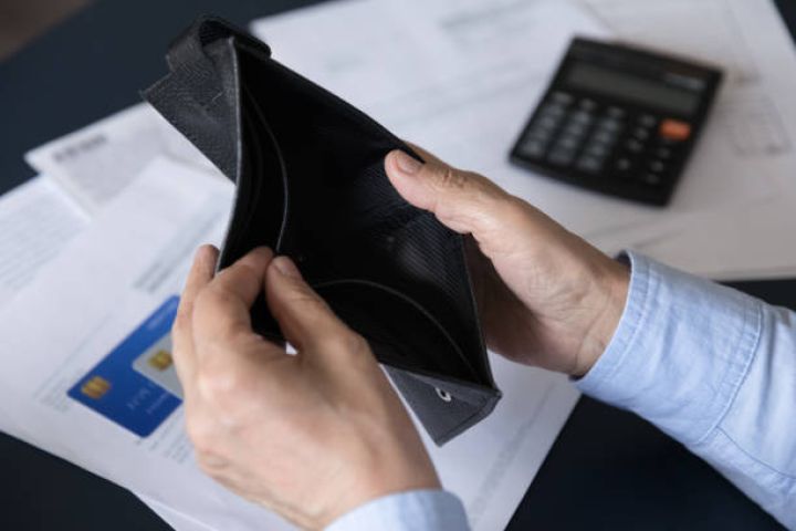 Manato-nun gözlənilən kredit zərərlərində böyük artım