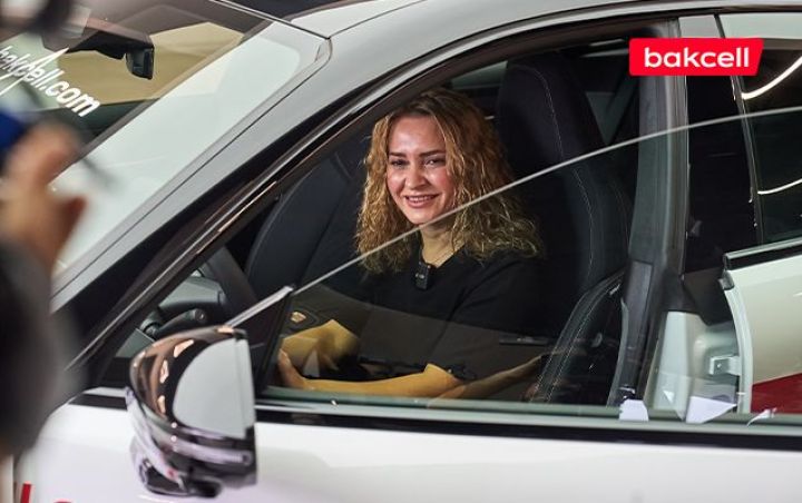 Həyəcan zirvədə - 2-ci avtomobil sahibinə təhvil verildi!