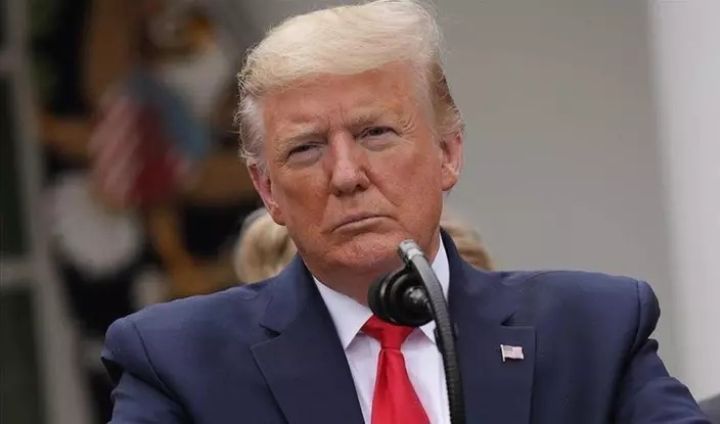 Trampın kriptovalyutası rekord qırıb: Bir saatda 10 milyard dollar bazar dəyərinə çatıb