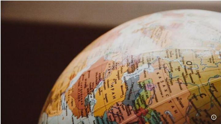 Dünya İqtisadi Forumu: Qlobal maliyyə sistemi parçalanma ərəfəsindədir