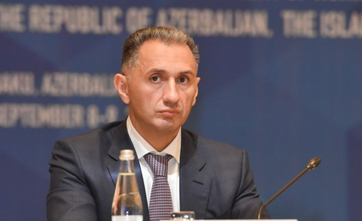 Bakıda “avtomobil mərkəzli şəhər” yanaşmasından “insan yönümlü” yanaşmaya keçid aparılır