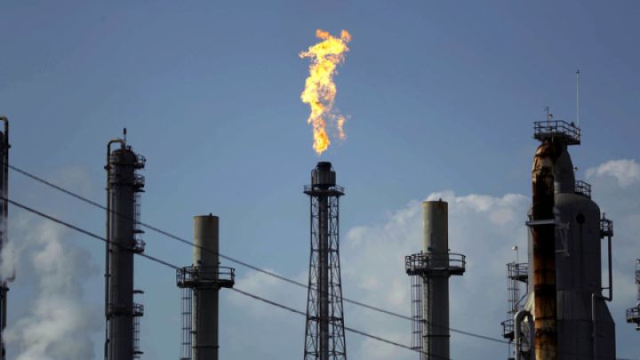 Qlobal enerji bazarları İranın qaz sahəsinə və neft obyektlərinə edilən hücum xəbəri ilə sarsıldı