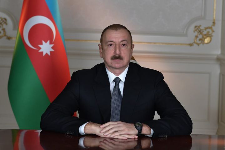 Əmək və əhalinin sosial müdafiəsi nazirinin müavinlərinin sayı artırılıb
