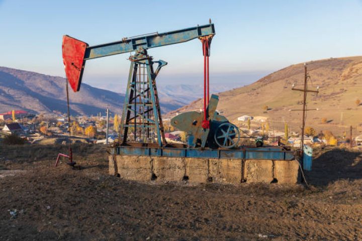 Azərbaycan neftinin qiyməti 132 dolları ötüb