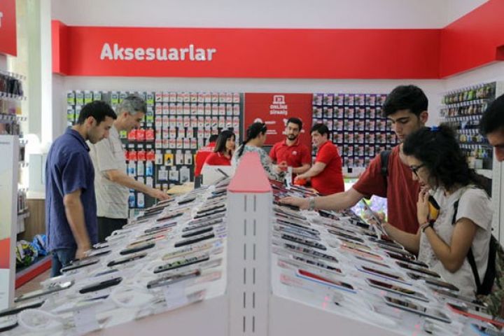 Samsung telefonlarının satışı azalır, Çin markaları önə keçir