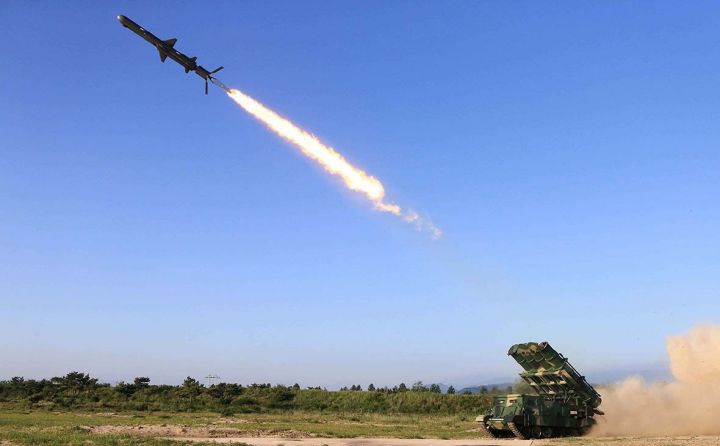 Şimali Koreya Yaponiya tərəfə raket buraxıb