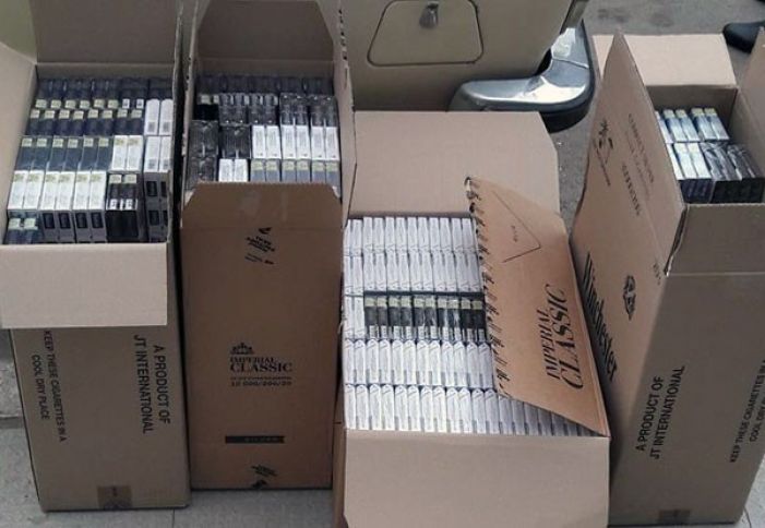 Siqaretin nağdsız satışına icazə verildiyi və qiymətlərin aşağı düşdüyü bildirilir