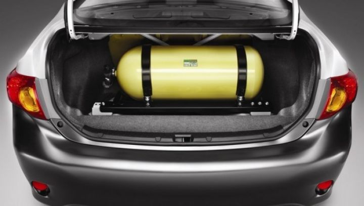 SOCAR maşınlara avadanlıq quraşdırıb, sıxılmış qaz satacaq - QƏNAƏT