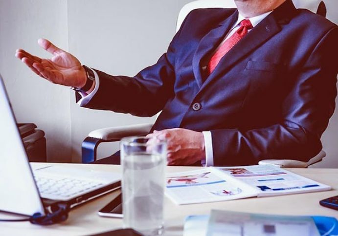 Bank rəhbərlərinin maaşları və bonusları rəsmi açıqlanacaq