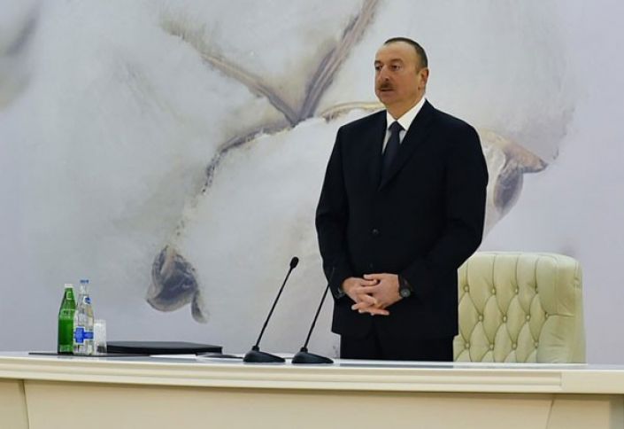  Beş rayonda yeni mərkəzlərin tikintisi haqqında göstərişlər verdi