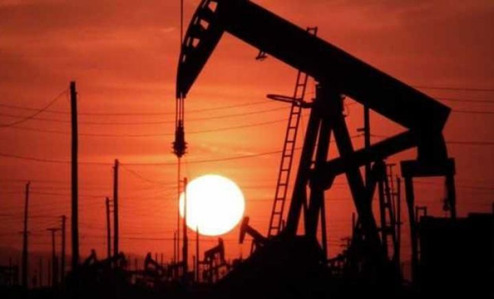 Çindən neft həmləsi - WTI və Brentə rəqib çıxdı