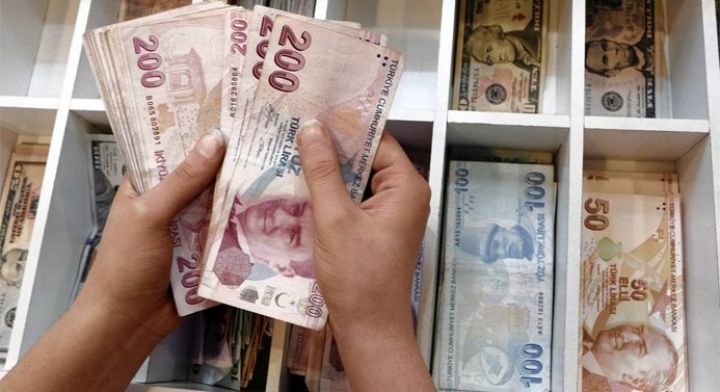 Lirə, Ərdoğanın iclas keçirəcəyi xəbəri ilə 1% bahalaşdı - YENİLƏNİB