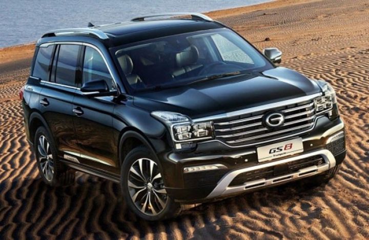 Bakıda "Kitayski Land Cruiser" satışa çıxarılacaq