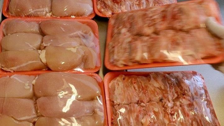 Toyuq əti və yumurta idxalına yüksək rüsumların müddəti uzadıldı