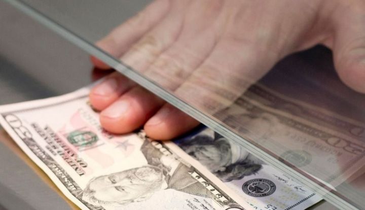 Banklar 5 milyard dollarlıq xarici valyuta alıb-satıb