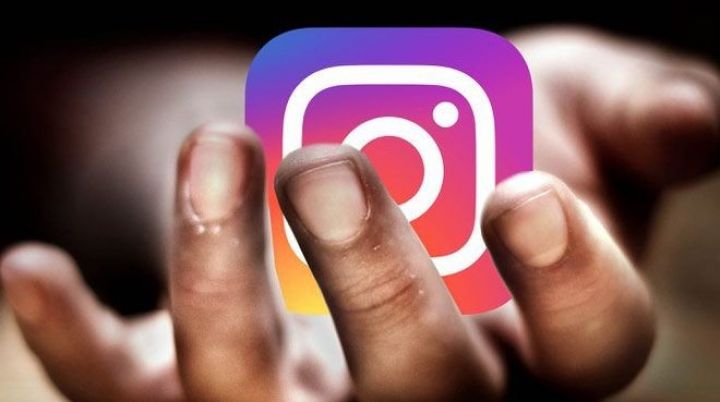 "İnstagram"ın qurucuları istefa veriblər