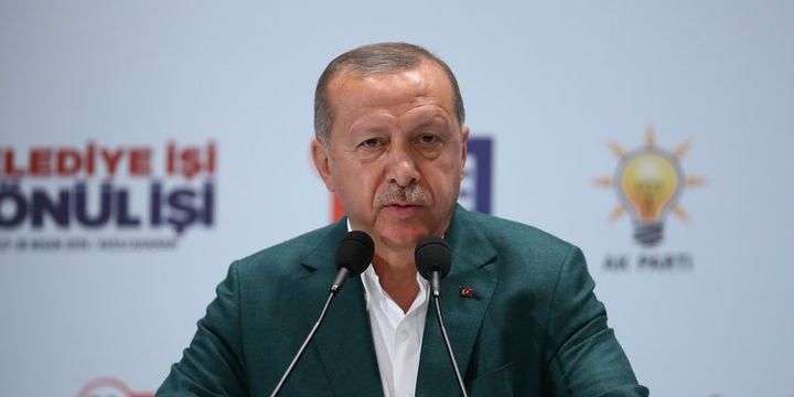 "İqtisadi terrora təslim olmadıq, olmayacağıq"