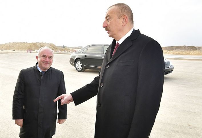 İlham Əliyev "AzVirt" şirkətini təriflədi - "Çəkdiyiniz yolda 11 ildir problem yoxdur"