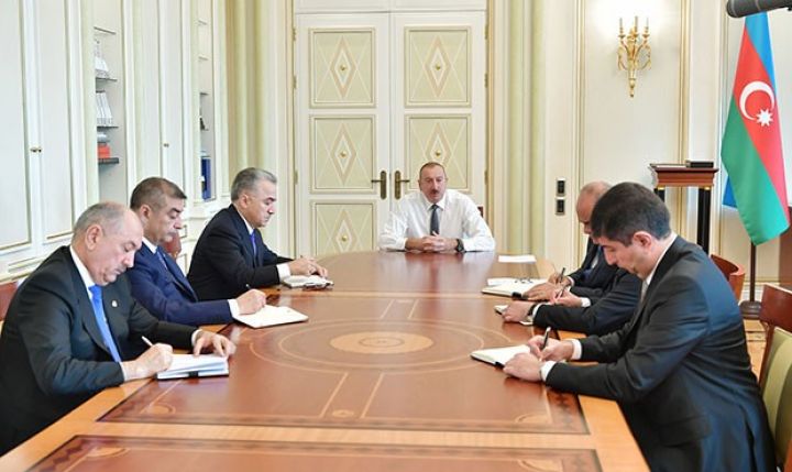 “Mütləq məlumat verin, mütləq xəbər göndərin və biz qərar qəbul edəcəyik”