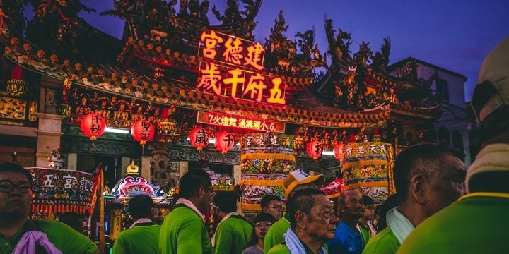 Çinin iqtisadi məlumatları proqnozlardan aşağıdır