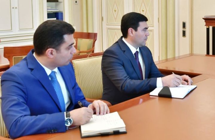 "Gedin işləyin və bu etimadı doğrultmasanız sizi cəzalandıracağam”