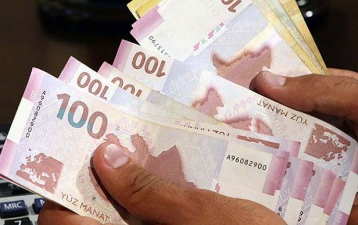 Əhalinin banklardakı əmanətləri 3 aydır azalır - 223 MİLYON GERİ GÖTÜRÜLDÜ