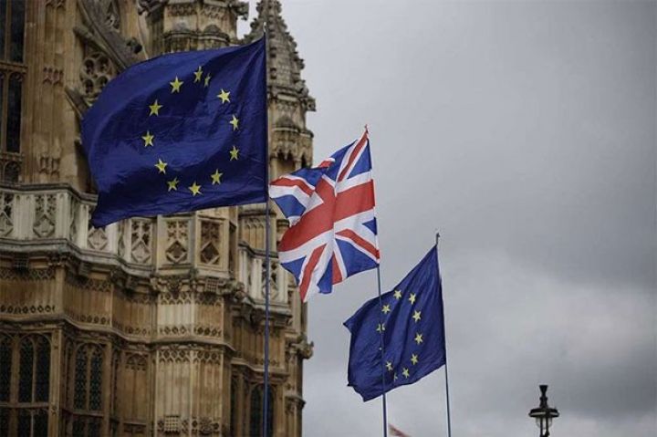 Avropa Parlamenti "Brexit" layihəsini təsdiqlədi