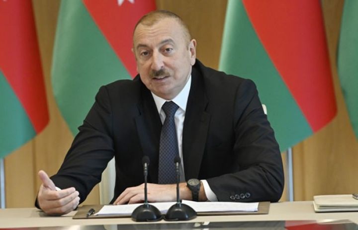 Prezident Avropa bankının birinci vitse-prezidentini qəbul edib