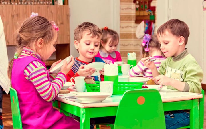 Bağçalarda 2 milyonluq yeyinti məlumatları haqda - RƏSMİ AÇIQLAMA