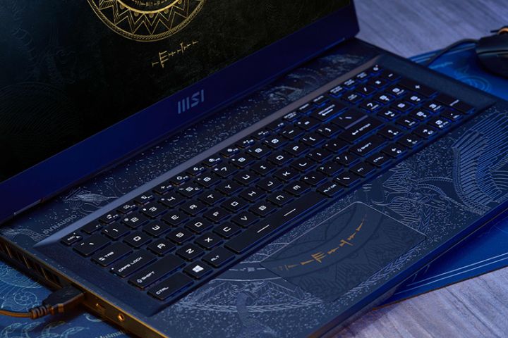 Çox güclü noutbuk Bakıda satışa çıxarılıb – QİYMƏTİ