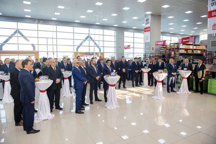 “1001 Home” mağazasının açılışı olub