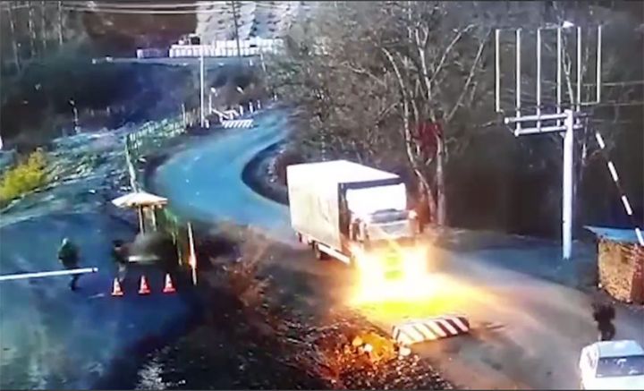 Erməni terrorçu Şuşa yaxınlığında Azərbaycan və Rusiya hərbçilərinə qumbara atıb