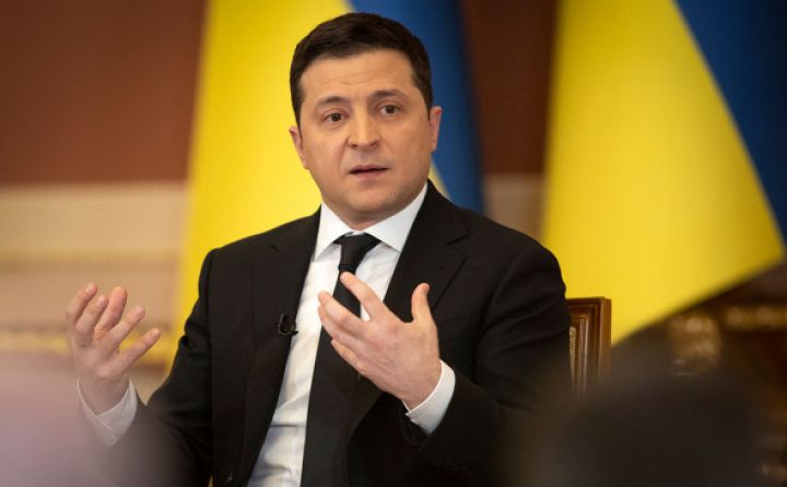 Zelenski Rusiya ilə diplomatik əlaqələri kəsdiyini açıqlayıb