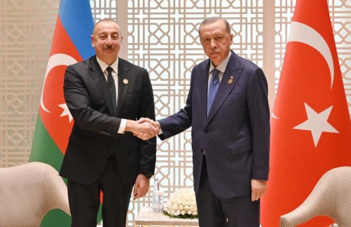 Əliyevin Ərdoğan ilə görüşü olub - YENİLƏNİB