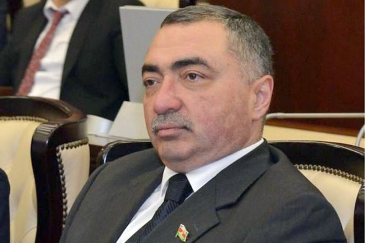 "Mən yaşlandım, amma bank kreditləri ucuzlaşmadı"