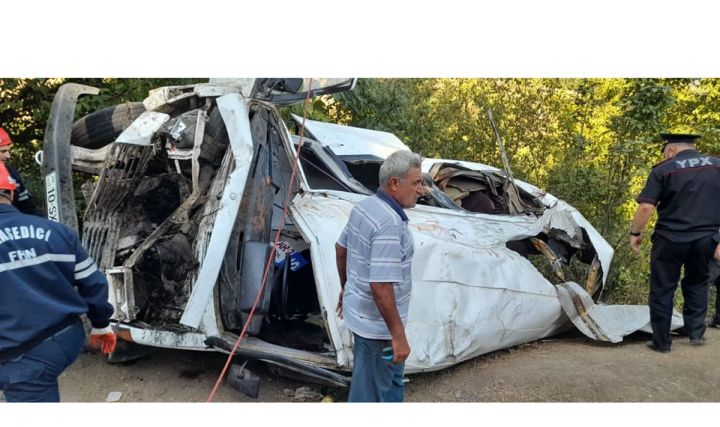 Ziyarətdən qayıdanlar Lerikdə qəzaya düşüb, 8 nəfər ölüb, 10-dək yaralı var