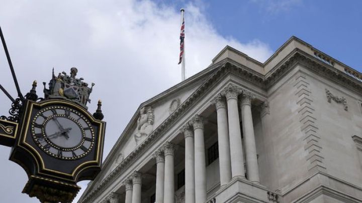 İngiltərə də faiz artırdı