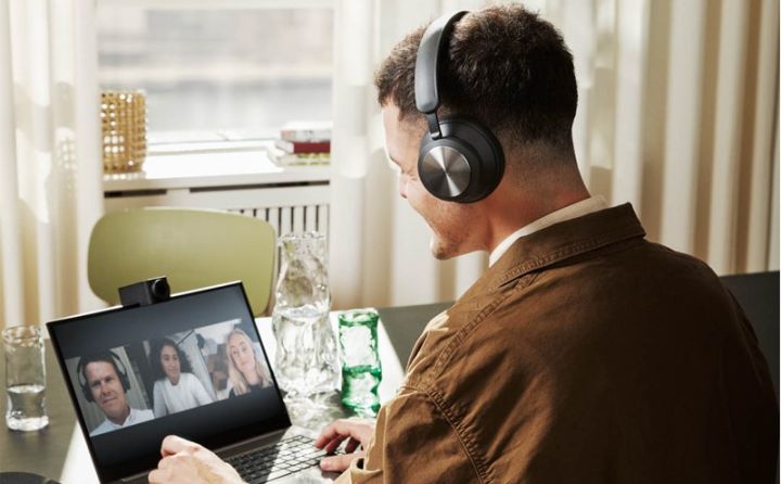 “Bang & Olufsen” biznes istifadəçiləri üçün “Hi-End” qulaqlıqlarını təqdim edib